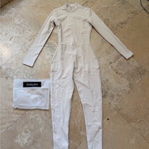 Zasuwa Cream Long-Sleeve Fitted Jumpsuit